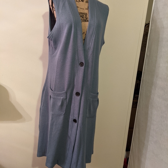 Jamby Styles Vester - Picture 1 of 1